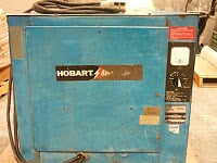 Cargador de baterias hobart